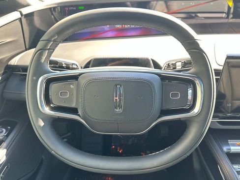 New 2025 Lincoln Nautilus Premier w/ Equipment Group 102A image 24