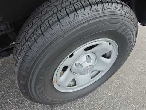 Used 2023 Toyota Tacoma SR image 23