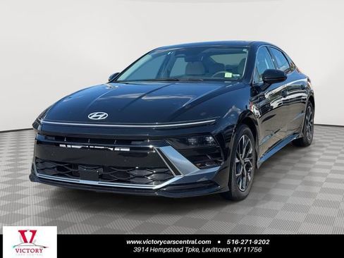 Used 2024 Hyundai Sonata SEL FWD image 1