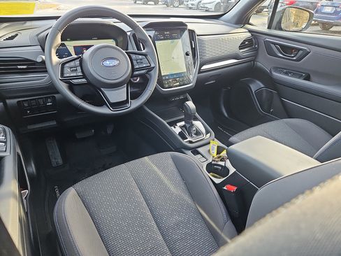 Certified 2025 Subaru Forester Premium image 3