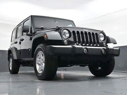Used 2017 Jeep Wrangler Unlimited Sport w/ Quick Order Package 24S image 38