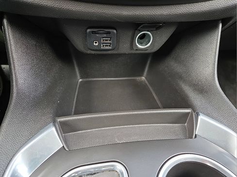 Used 2020 Chevrolet Traverse RS w/ LPO, Floor Liner Package AWD/4WD image 19