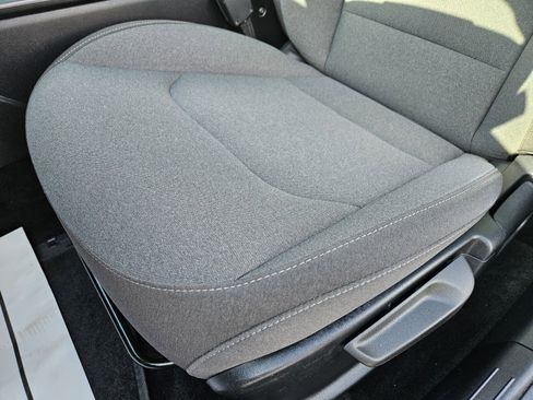 Used 2025 Kia K4 LXS image 8