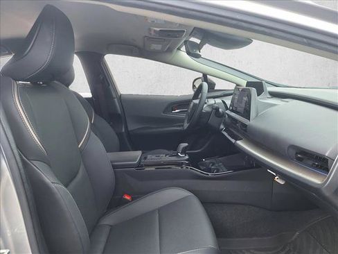 Certified 2023 Toyota Prius XLE FWD image 20