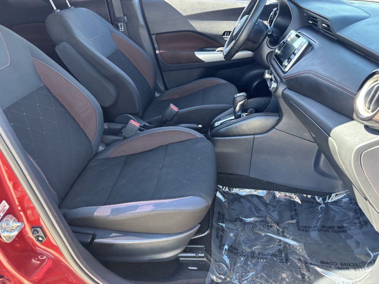 Used 2020 Nissan Kicks SR FWD image 9