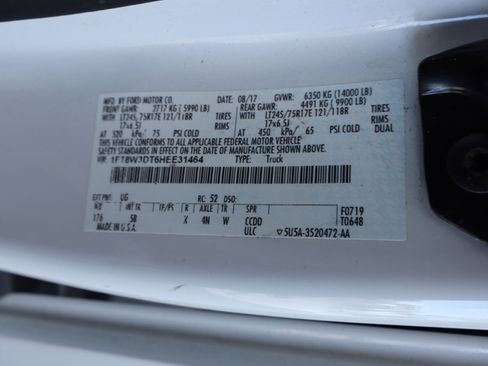 Used 2017 Ford F350 Lariat w/ Lariat Ultimate Package image 40