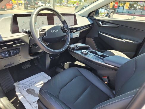 Used 2024 Kia EV6 Wind RWD image 10