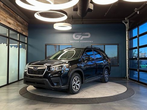 Used 2019 Subaru Forester Premium image 7