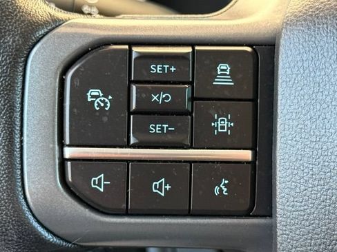 Used 2022 Ford F150 XLT w/ Equipment Group 302A High AWD/4WD image 14