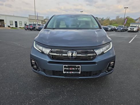 Used 2025 Honda Odyssey Elite image 4
