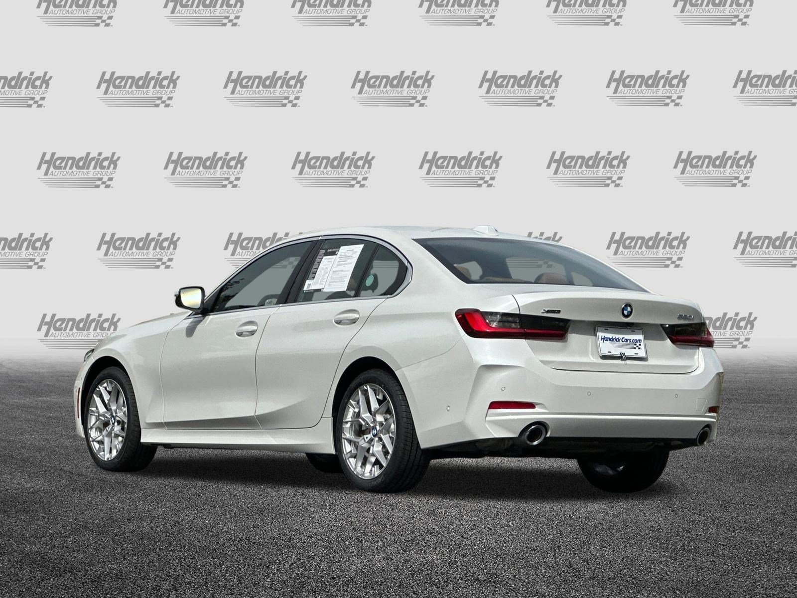 Used 2025 BMW 330i xDrive Sedan w/ Premium Package AWD/4WD image 7