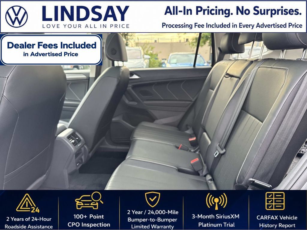 Certified 2024 Volkswagen Tiguan SE w/ Panoramic Sunroof Package AWD/4WD image 12