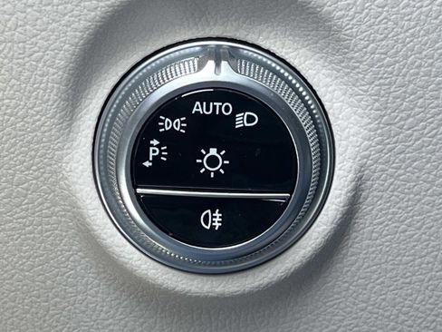 Certified 2024 Mercedes-Benz CLE 300 4MATIC Cabriolet image 22