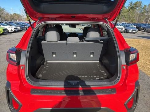 Used 2025 Subaru Crosstrek 2.0i Premium AWD/4WD image 9