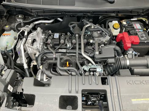 New 2025 Nissan Kicks SV w/ Illumination Package image 33