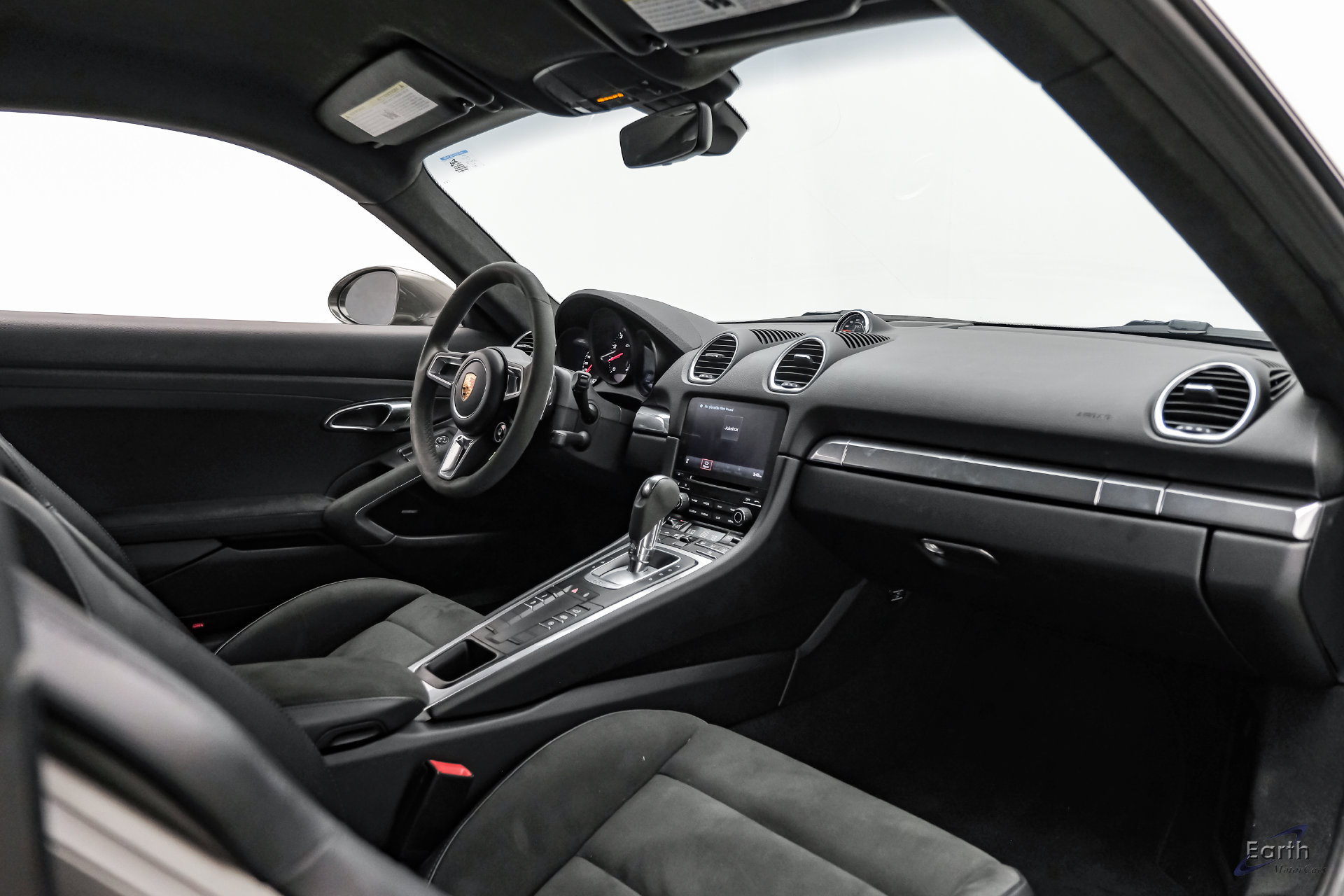 Used 2023 Porsche 718 Cayman GTS RWD image 44