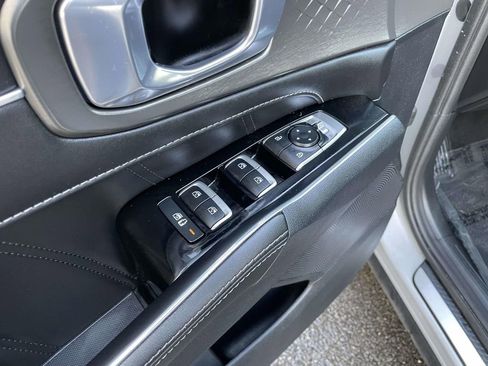 Used 2022 Kia Sorento SX image 28