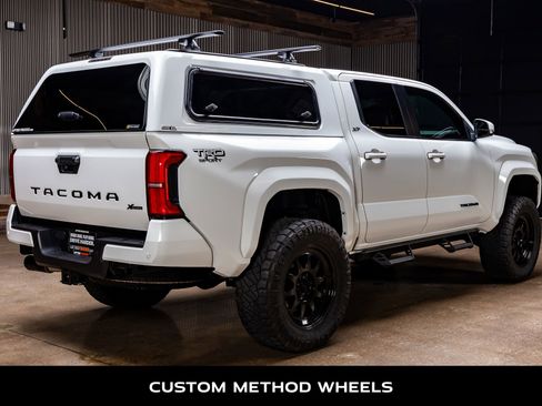 Used 2024 Toyota Tacoma TRD Sport w/ TRD Sport Upgrade Package RWD image 9