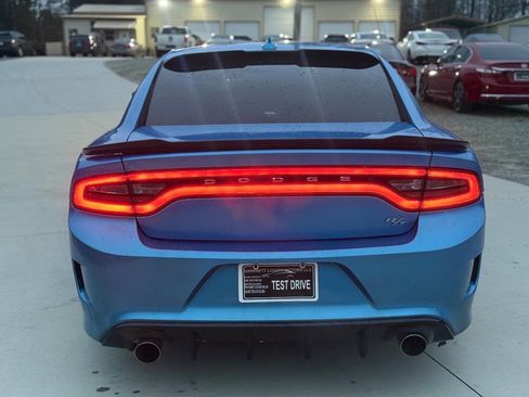 Used 2016 Dodge Charger R/T RWD image 8