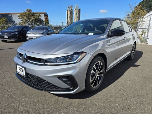 New 2025 Volkswagen Jetta Sport image 8