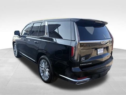 Used 2023 Cadillac Escalade Premium Luxury w/ Performance Package image 12