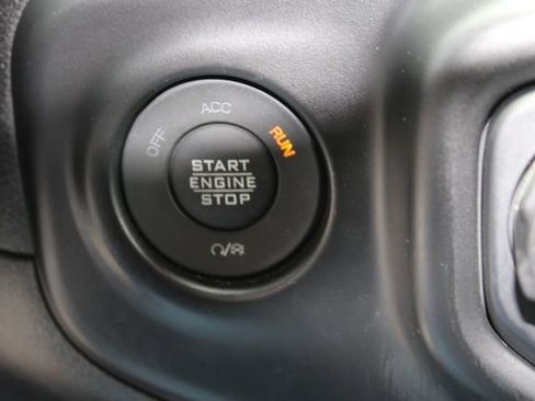 Used 2022 Jeep Wrangler Unlimited Sport AWD/4WD image 21