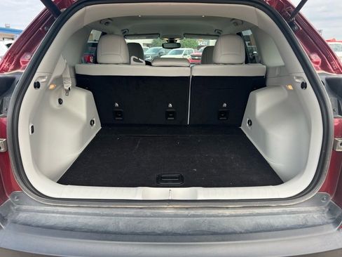 Used 2019 Jeep Cherokee Limited image 6