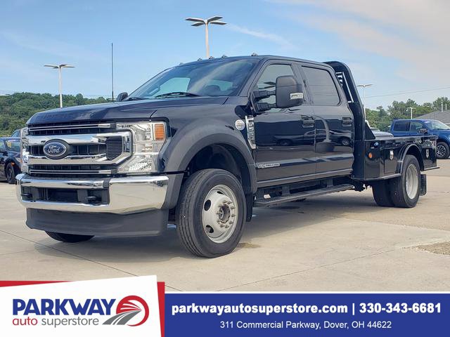 Used 2022 Ford F550 4x4 Crew Cab Super Duty w/ XLT Value Package image 9