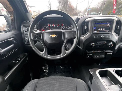 Used 2021 Chevrolet Silverado 1500 Custom image 5