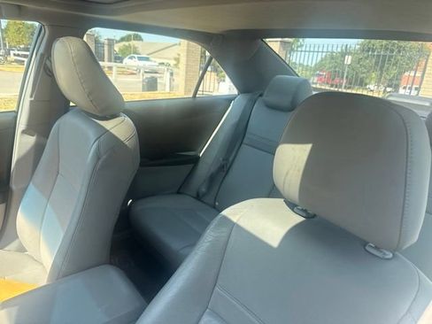 Used 2012 Toyota Camry LE FWD image 8