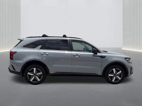 Used 2022 Kia Sorento EX FWD image 4