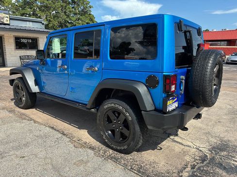Used 2016 Jeep Wrangler Unlimited Sport AWD/4WD image 4