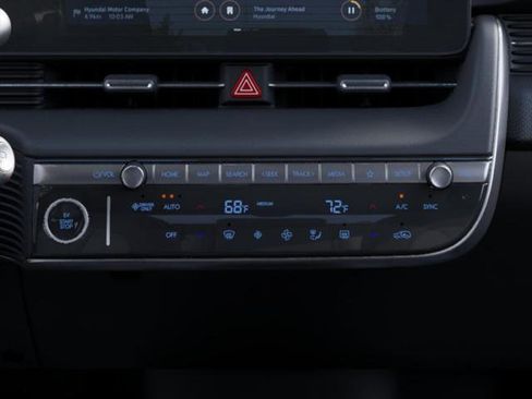 New 2025 Hyundai Ioniq 5 SE image 16