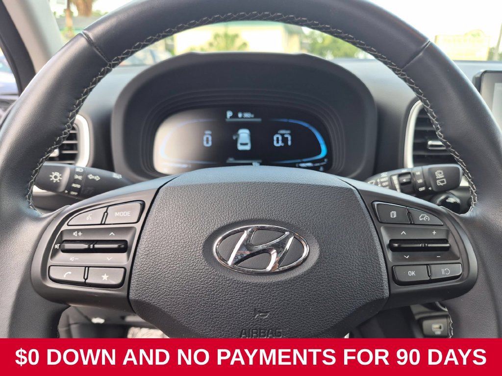 Used 2026 Hyundai Venue SEL FWD image 18