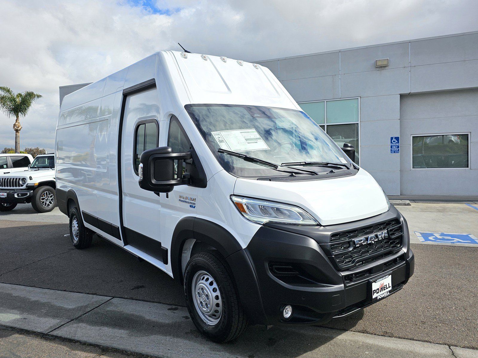 New 2025 RAM ProMaster 3500 FWD image 9