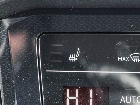 New 2026 Volkswagen Taos SE AWD/4WD image 29