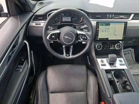 Used 2023 Jaguar F-PACE R-Dynamic S AWD/4WD image 11