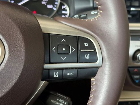 Used 2017 Lexus ES 350 w/ Luxury Package FWD image 27