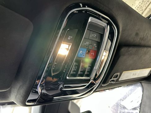 Used 2023 Jeep Grand Cherokee L Summit AWD/4WD image 30