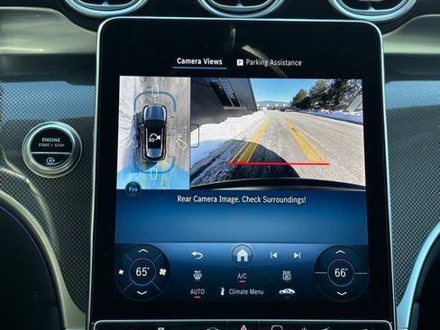 Used 2025 Mercedes-Benz GLC 300 4MATIC image 34