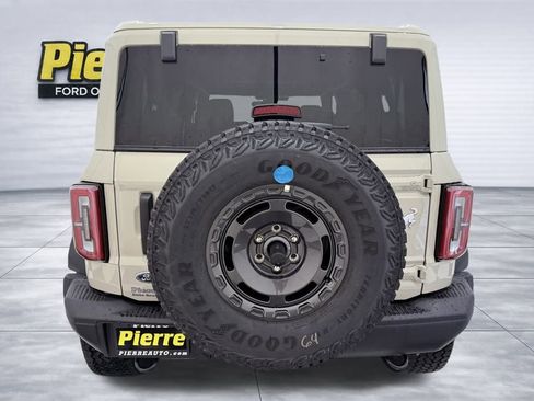 New 2025 Ford Bronco Badlands w/ Sasquatch Package image 3