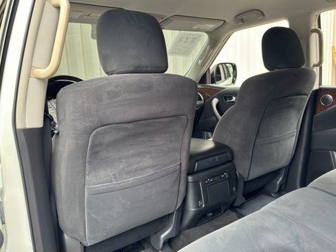 Used 2019 Nissan Armada SV w/ Driver Package RWD image 33