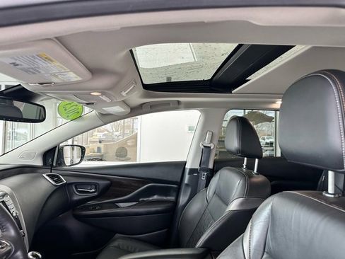 Used 2023 Nissan Murano Platinum image 17