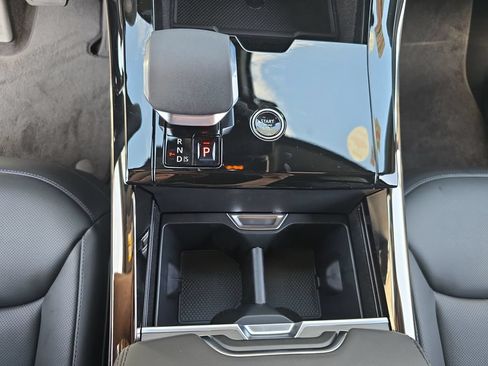 New 2026 Land Rover Range Rover Sport SE AWD/4WD image 26
