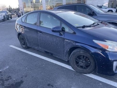 Used 2012 Toyota Prius Two image 1