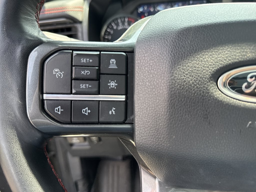 Used 2022 Ford Expedition Limited AWD/4WD image 24