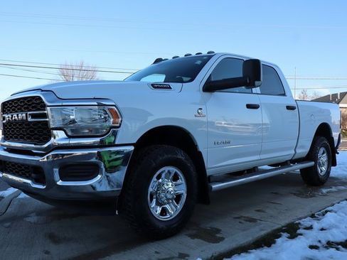 Used 2021 RAM 3500 Tradesman w/ Chrome Appearance Group image 8
