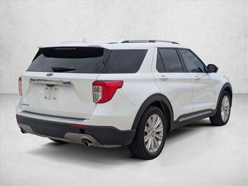 Certified 2021 Ford Explorer Limited w/ Equipment Group 301A image 5