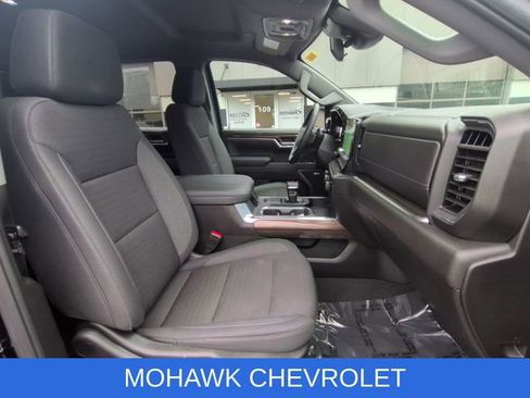 Used 2025 Chevrolet Silverado 1500 RST w/ Convenience Package II image 29