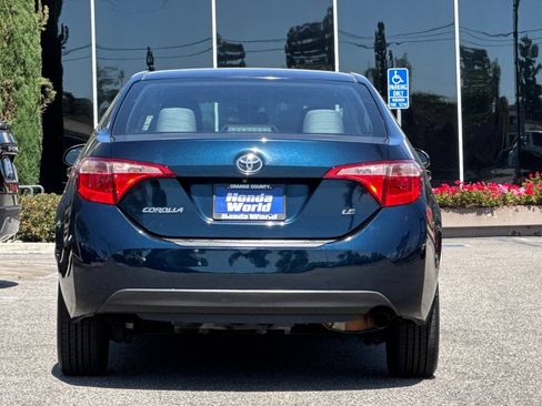 Used 2018 Toyota Corolla LE FWD image 5